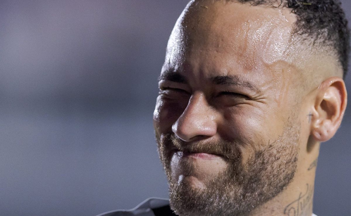 internacional vê neymar influenciar e venda de thiago maia ao santos vai acontecer