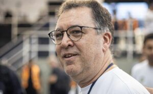 santos toma decisão final e marcelo teixeira não deve contratar mais rodrigo villagra