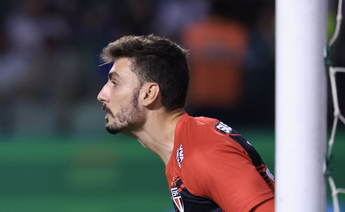 rafael é sincero sobre momento do são paulo e afirma: “sabemos que já classificamos, mas…”