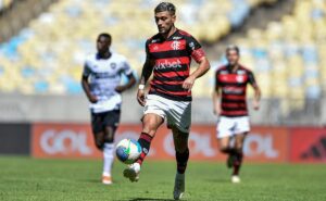 casagrande aponta favorito entre flamengo x botafogo pela supercopa: “está mais preparado”