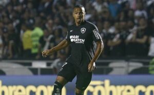 botafogo não vence o vasco em são januário há 4 anos; relembre a última vez
