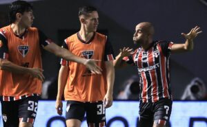 são paulo enfrenta maratona no paulistão com jogos fora de casa e em brasília
