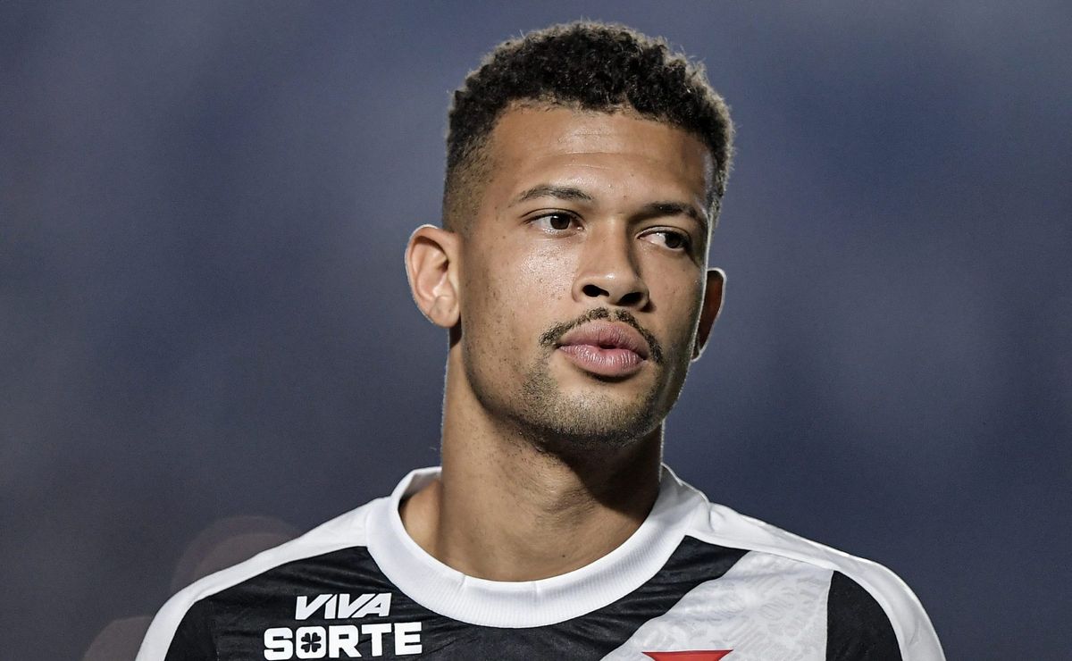 desejo de joão victor causa reviravolta no vasco após interesse do cruzeiro