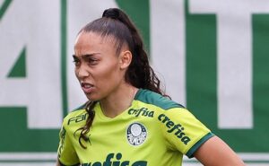 reforço do corinthians, juliana passari, exalta feminino do clube: “projeto sólido e estrutura boa