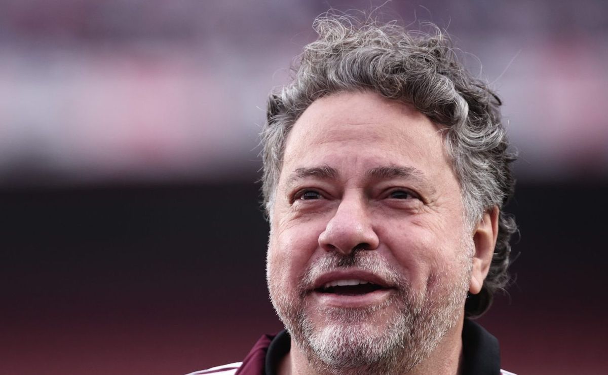 casares expõe bastidores da negociação com cédric e faz elogios: “pode somar muito ao elenco”