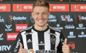 palmeiras chega em acordo sobre troca com o atlético mg e garante a chegada de bruno fuchs