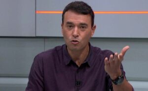 andré rizek perde a paciência e manda recado ao botafogo de john textor: “sem rumo”