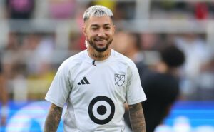 luciano acosta recebe proposta, será comprado por r$ 29 milhões e não vai jogar pelo atlético mg