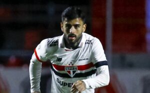 fora dos planos no são paulo, liziero segue encostado no morumbis