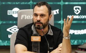 mário bittencourt corre contra o tempo para regularizar otávio e everaldo para a decisão entre fluminense e bangu