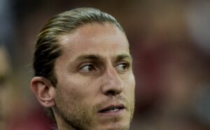 filipe luís libera e meia atacante do flamengo é disputado por mirassol, bragantino e fortaleza