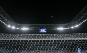 com gols no segundo tempo, gre nal 444 termina empatado