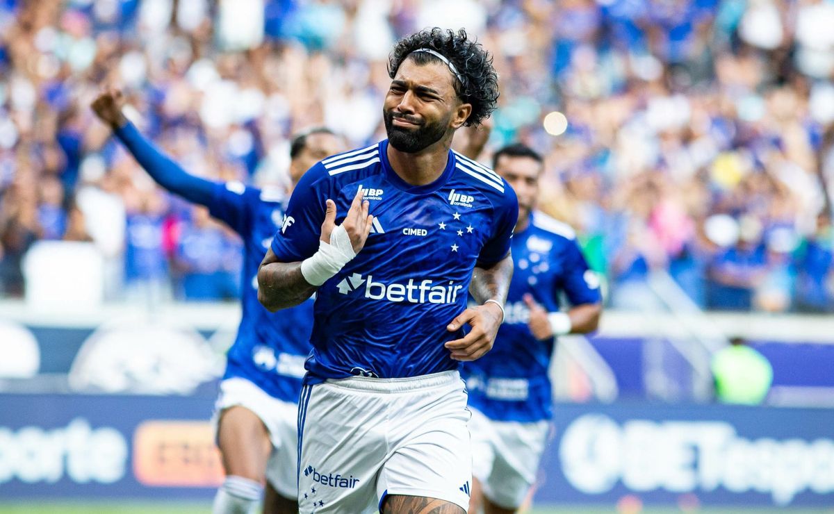 após gol diante do américa, gabigol recebe apoio da torcida do cruzeiro: “tem o dna azul”