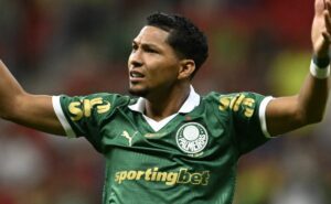 venda de rony do palmeiras ao atlético por r$ 48 milhões tem cautela de leila pereira