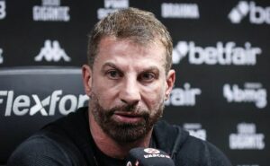 vasco intensifica negociações para fechar com volante até dia 28 de fevereiro