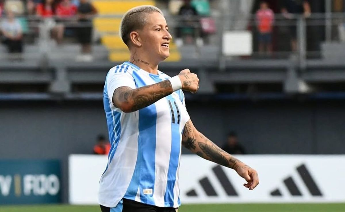 yamila rodríguez, atacante do grêmio brilha com a argentina e agita torcida tricolor