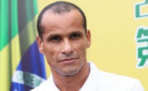 rivaldo opina sobre volta de neymar ao santos e elogia decisão