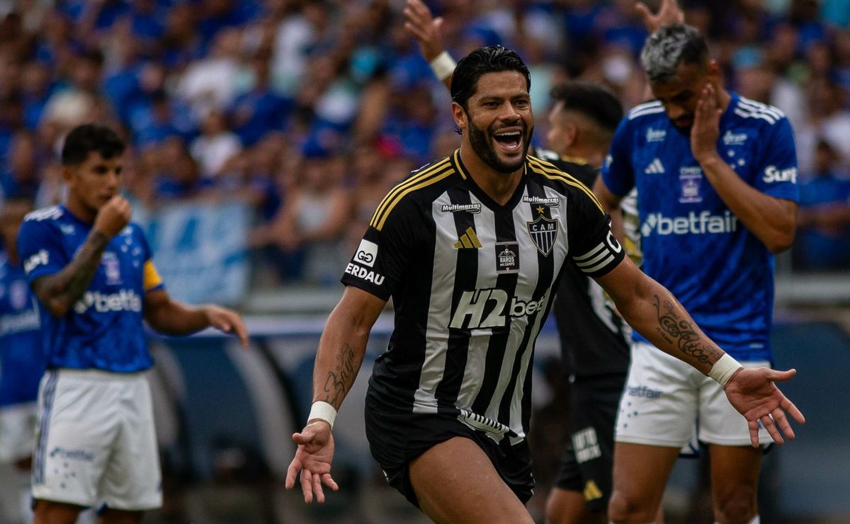 hulk brilha pelo atlético mg e provoca torcida do cruzeiro no clássico