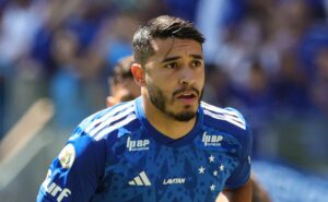 cruzeiro avalia trocar william por wanderson com internacional, segundo samuel venâncio