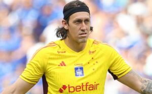 cássio falha, é vaiado no cruzeiro e com hugo souza torcida do corinthians não perdoa: “precisava?”