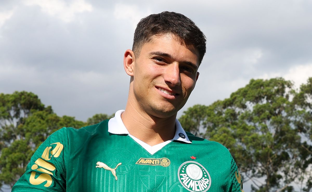 20 dias após ser contratado, emiliano martínez recebe decisão de abel no palmeiras e vai estrear