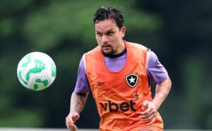 botafogo deve ter apenas uma mudança para a disputa da supercopa rei