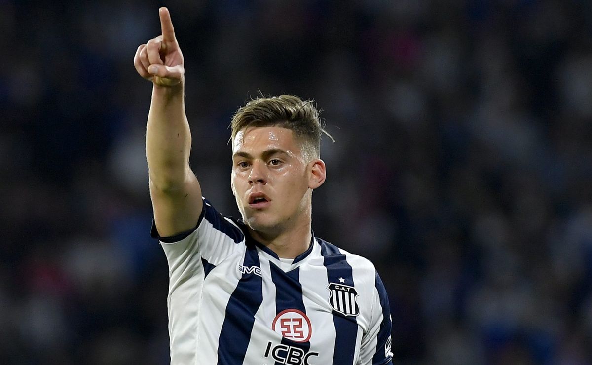 federico girotti contratato pelo fluminense é descartado e não agrada diretoria, diz jornalista