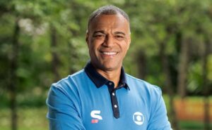 denílson show elogia titular do palmeiras e corneta torcida: “só eu acho que está jogando muito?”