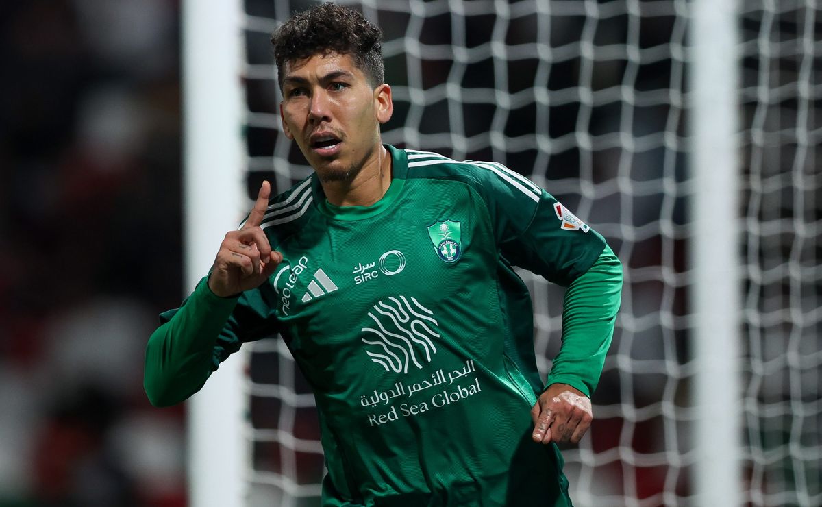 após interesse de palmeiras e fluminense, roberto firmino toma decisão e não virá ao brasil