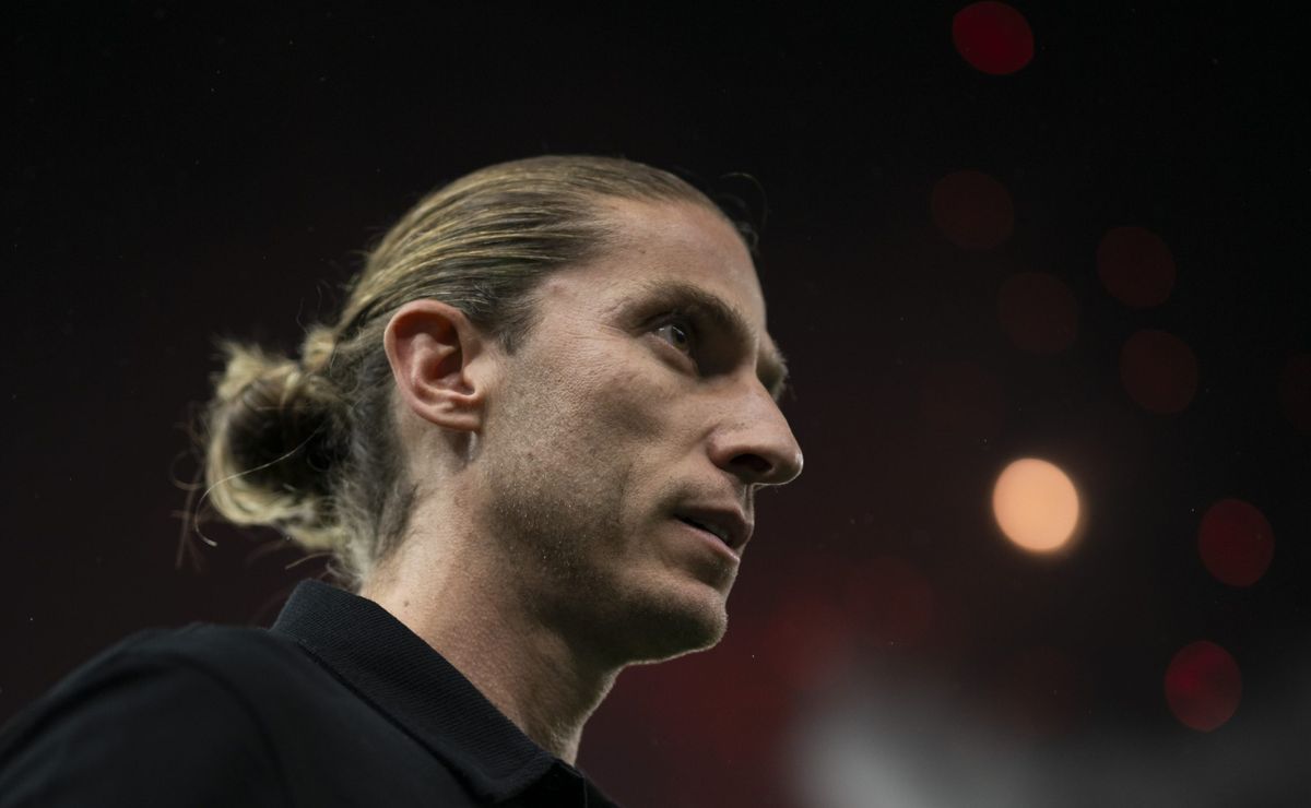 filipe luís revela bastidores inéditos da ida de fabrício bruno para o cruzeiro após deixar flamengo