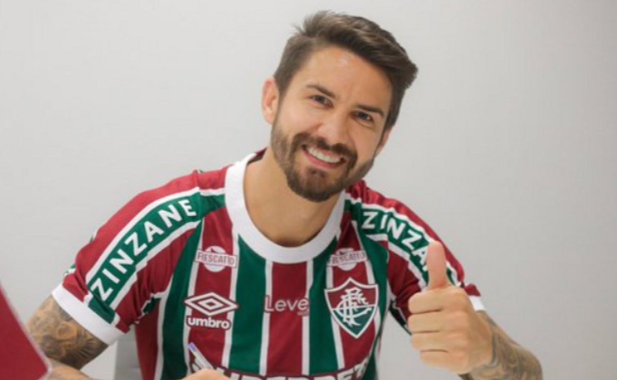 everaldo reforça o fluminense: veja os números da carreira do atacante