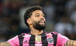 fluminense aceita contraproposta do atlético mg e negocia últimos detalhes da contratação de otávio