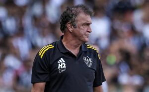 cuca esclarece situação física de hulk para o próximo jogo do atlético mineiro