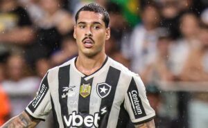 após falhas de lucas halter, botafogo toma atitude e manterá zagueiro