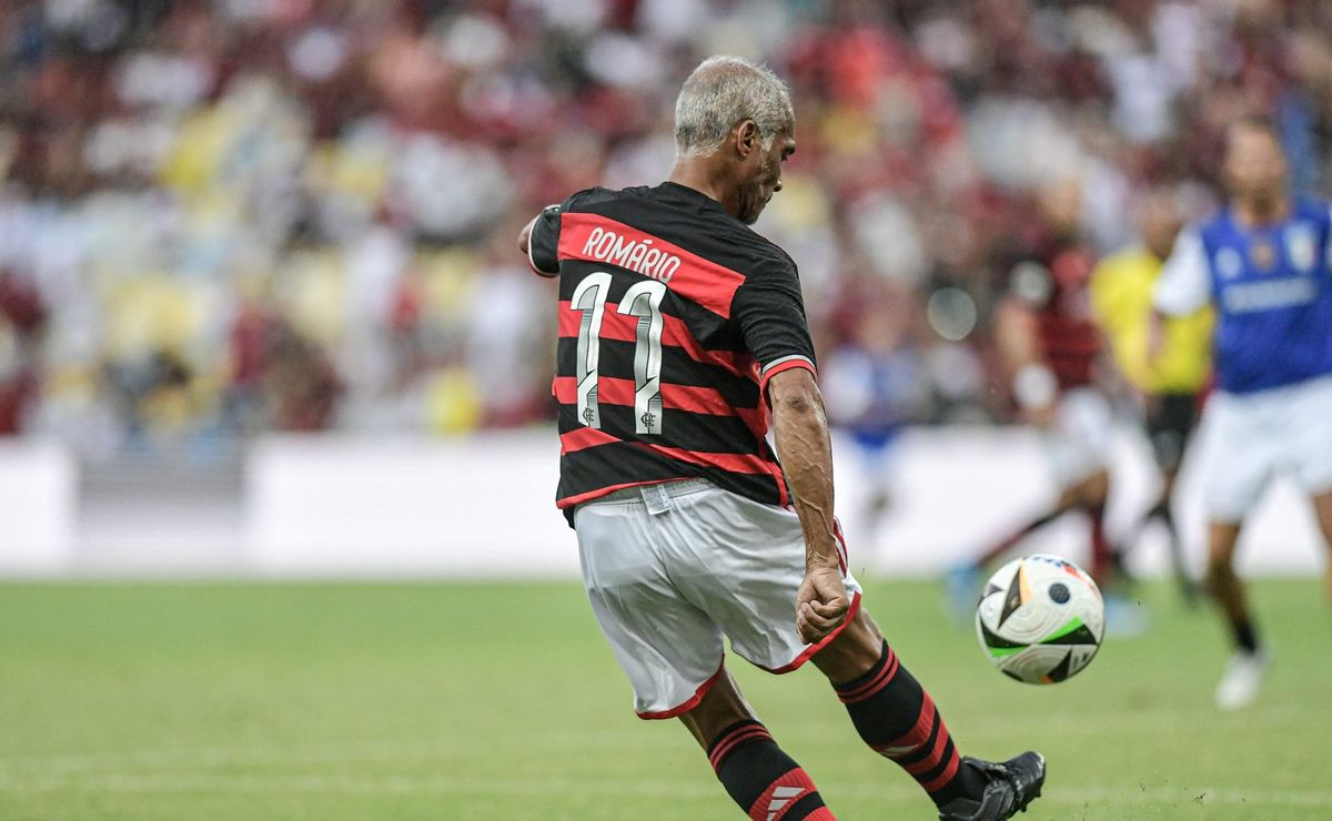 romário manda recado para torcida do flamengo e surpreende: “eu era flamengo”