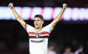 são paulo se consolida como carrasco e acumula vitórias sobre gigantes do futebol brasileiro