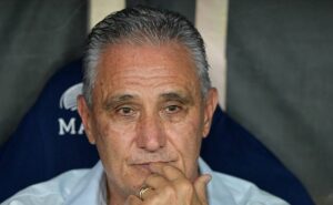 textor deixa tite de lado e botafogo busca contratação de técnico multicampeão na europa