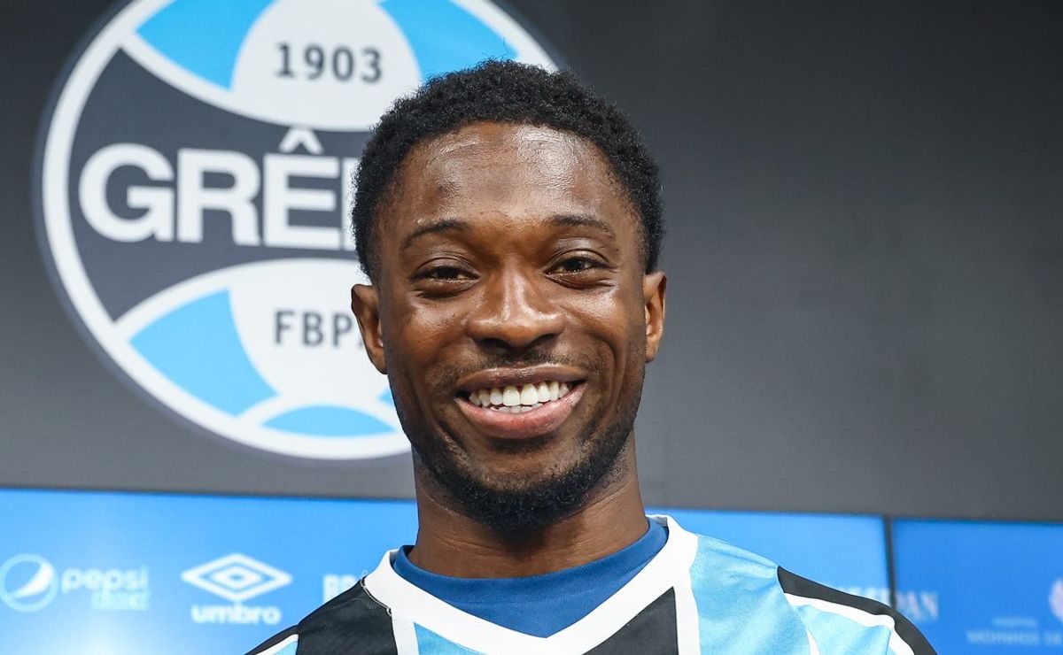 escalação do grêmio: quinteros aposta em lucas esteves e amuzu contra o são raimundo