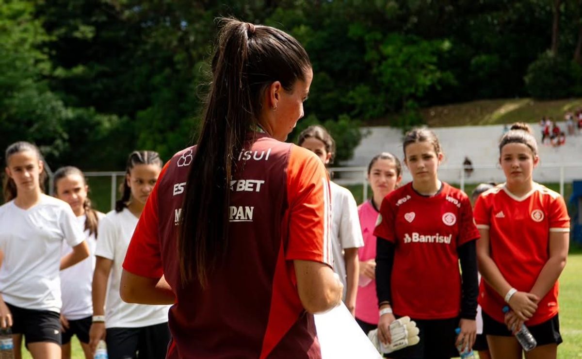 internacional aposta em novos talentos para base das gurias coloradas e surpreende a torcida
