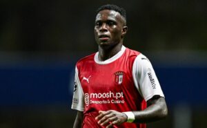 bruma contratado pelo benfica por ajuda em busca do botafogo por benjamín rollheiser e arthur cabral