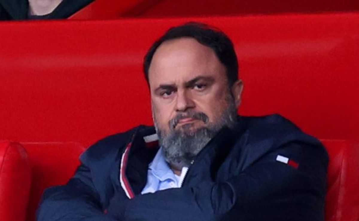 saf do vasco comprada por evangelos marinakis tem resposta de pedrinho e proposta ainda não aconteceu