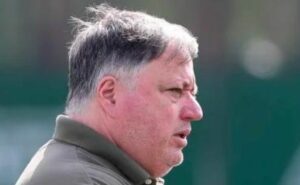 leila pereira é pressionada nos bastidores e anderson barros pode ser demitido do palmeiras em caso de eliminação no paulistão