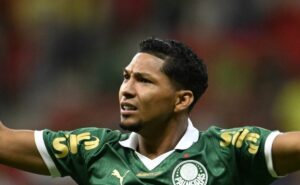 grêmio ofereceu salário alto para ter rony e proposta oficial ao palmeiras com altos valores também chegou