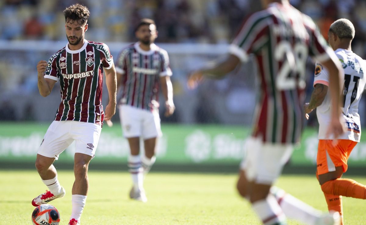 torcedores do fluminense projetam mais vitórias e escalação ideal contra o bangu