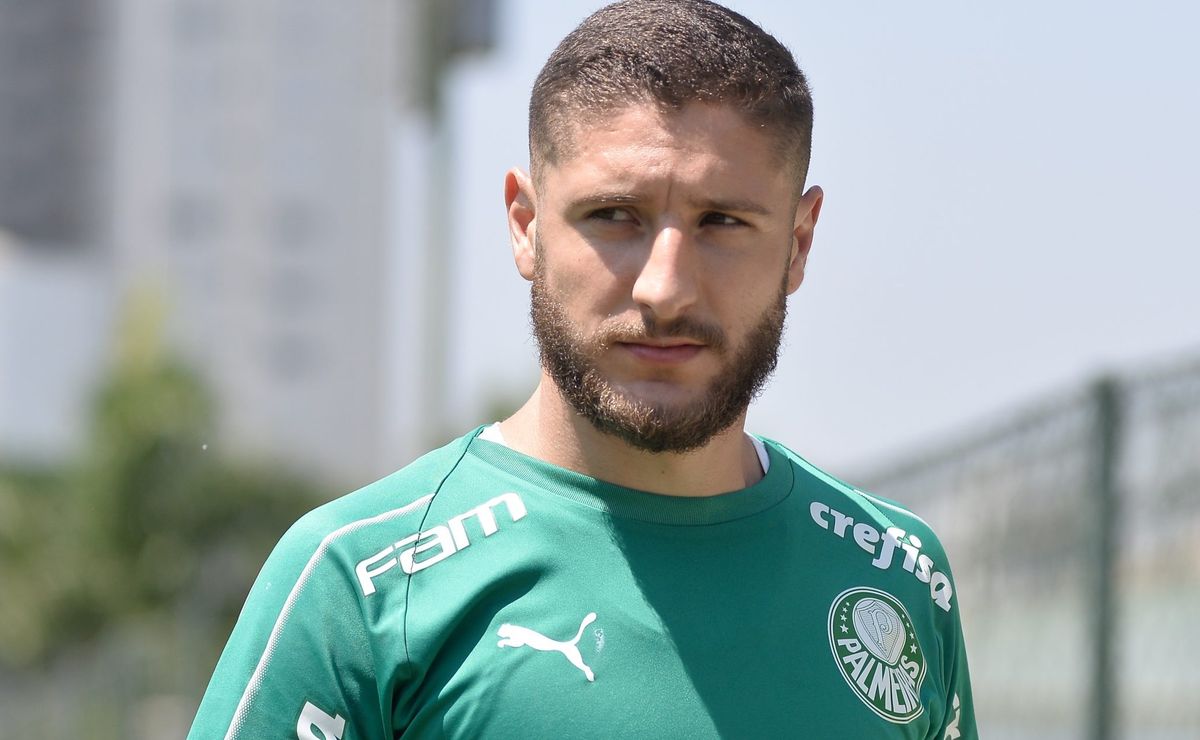 reviravolta em negócio com zé rafael no santos com volta ao palmeiras é possível, mas estafe confia em venda 