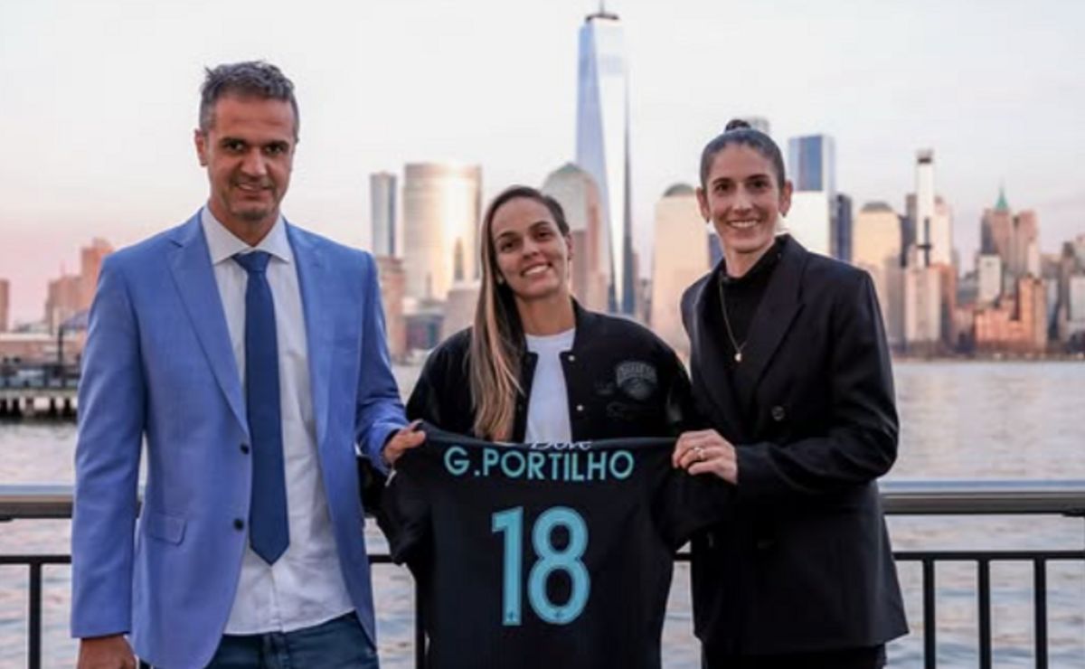 medalhistas de prata com a seleção brasileira feminina se destacam no mercado internacional