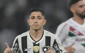 savarino negociado pelo botafogo com o lyon é desmentido por john textor