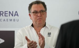 vila belmiro e ct rei pelé passam por reforma no santos com ajuda especial