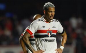 luciano desabafa sobre momento do são paulo e alerta para jogo com palmeiras: “É difícil”