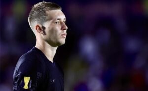 corinthians já define substituto de charles em caso de saída para o ceará 